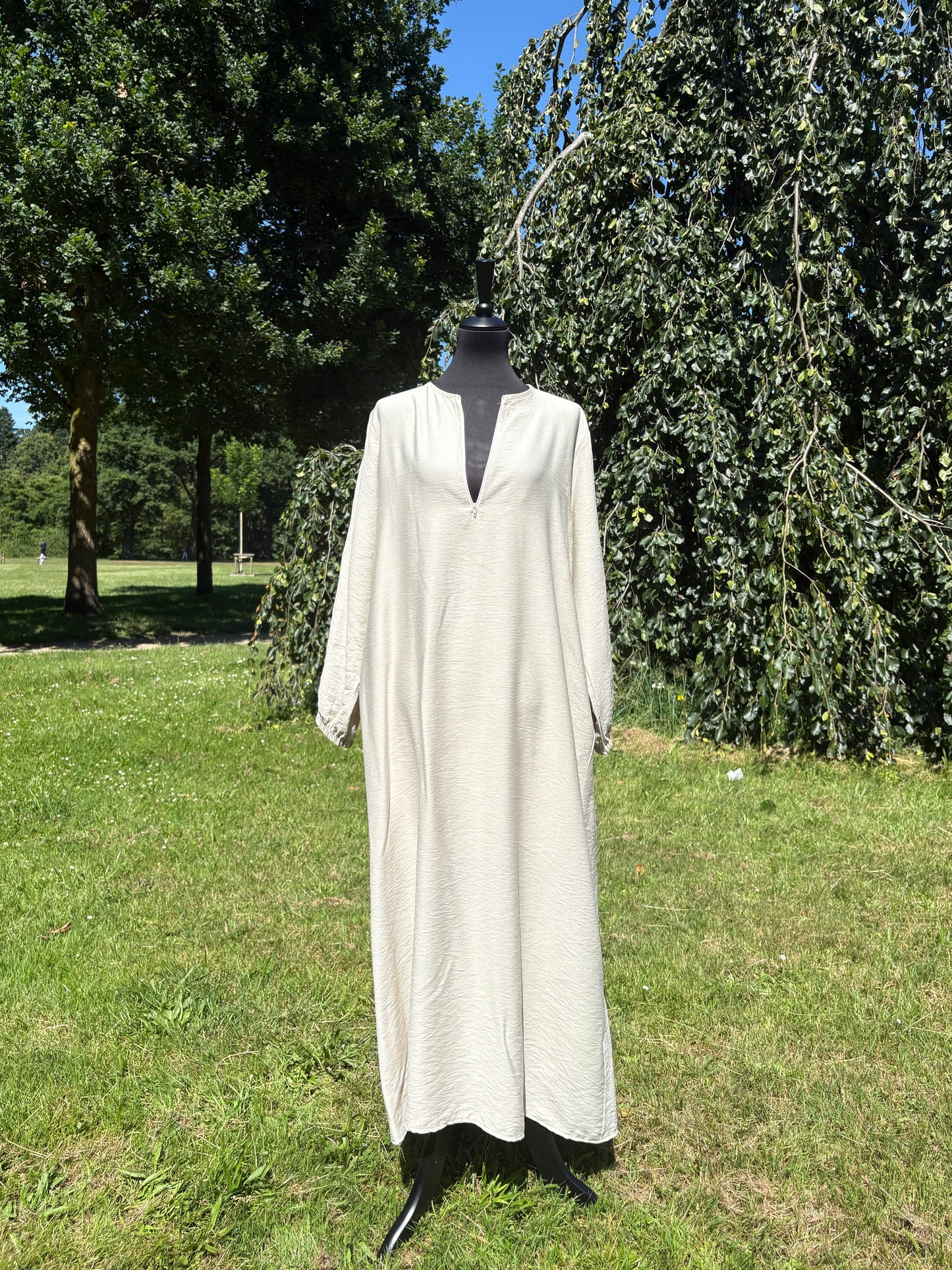 Abaya mit Stillfunktion