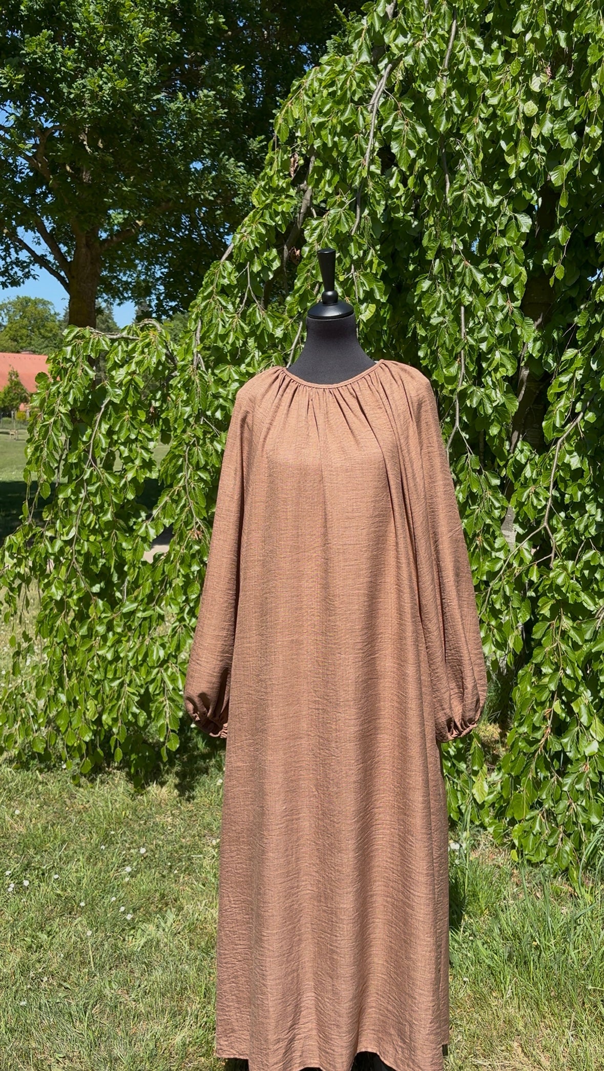 Abaya in Leinenoptik