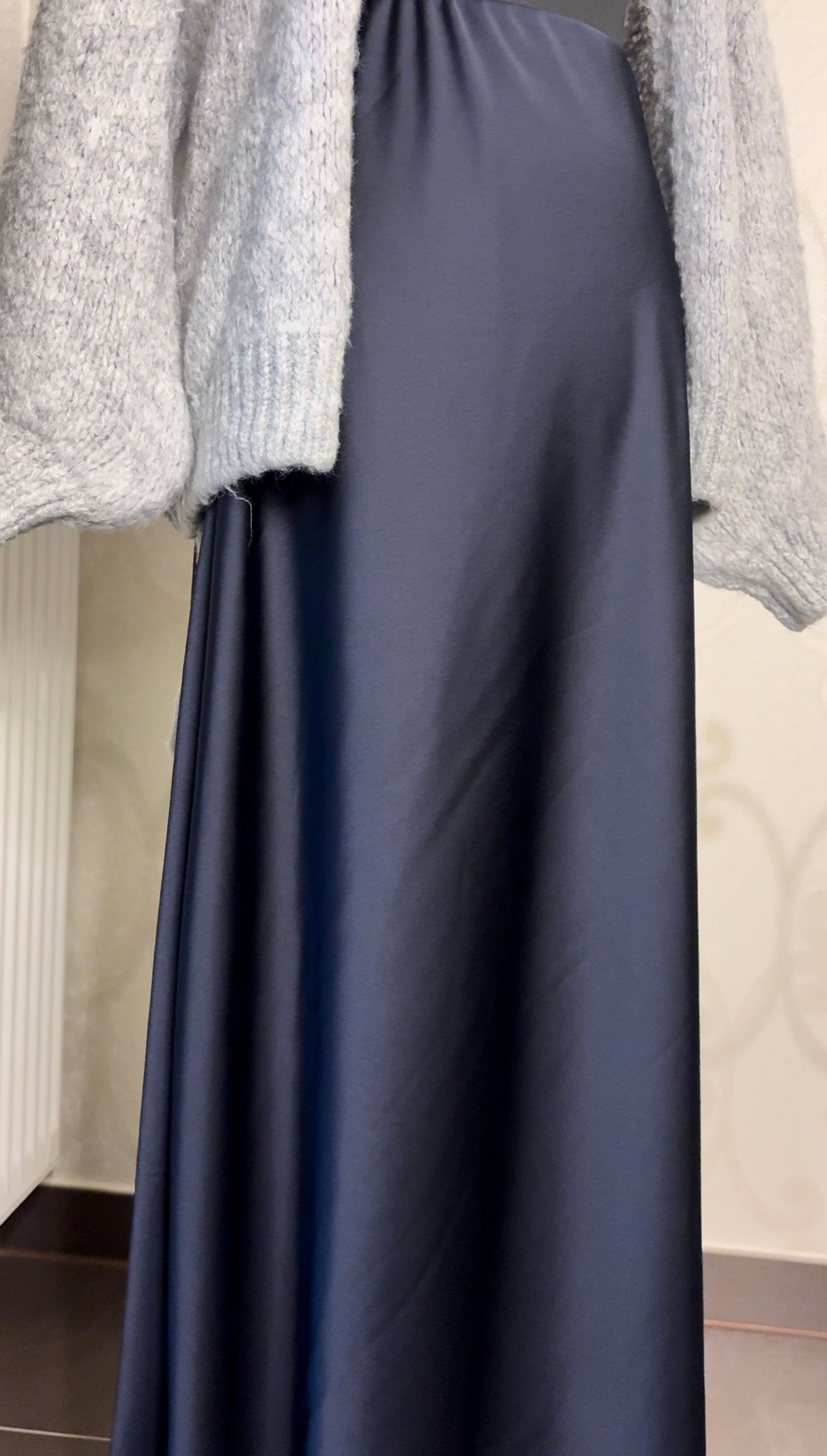 satin skirt