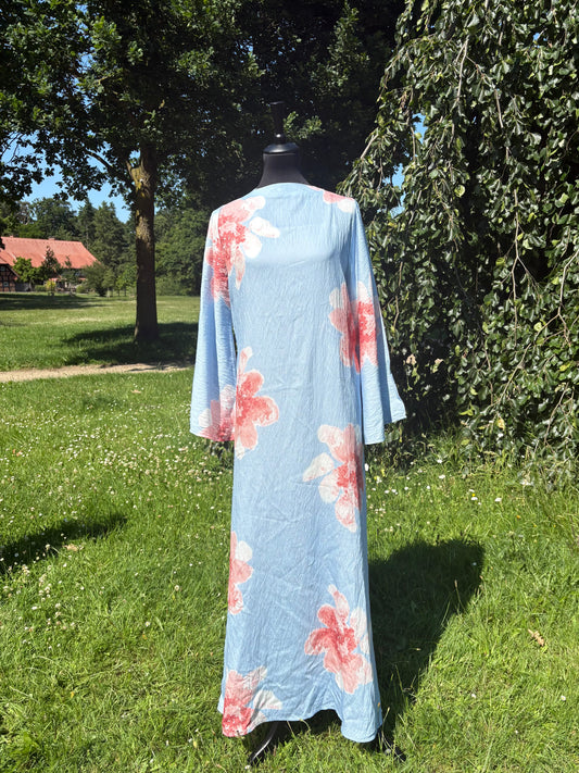 Maxikleid mit Blumenmuster