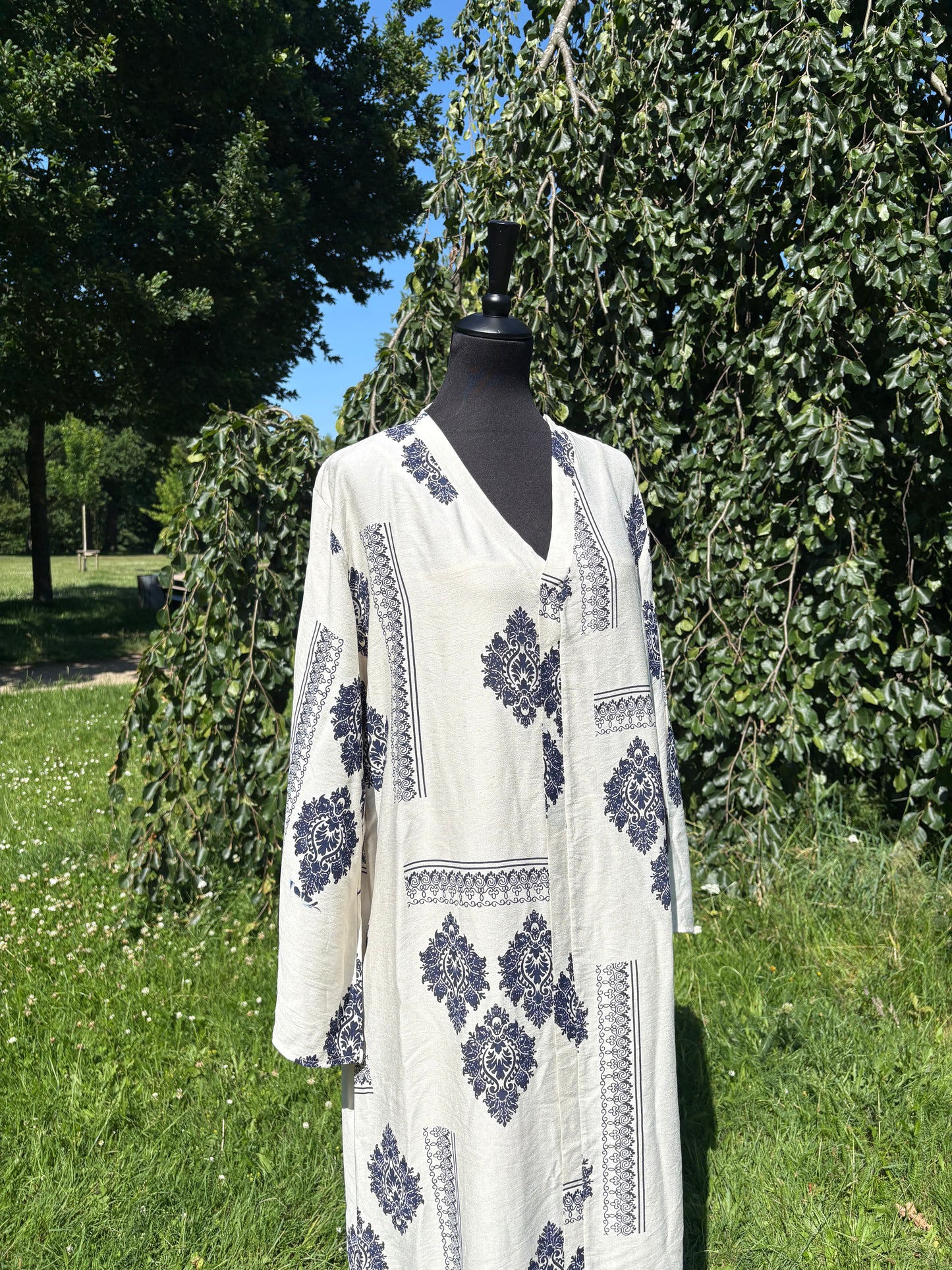 Maxikleid mit Muster