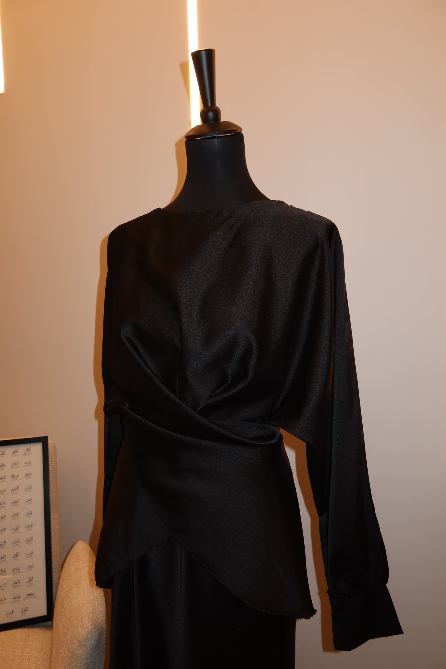 Zweiteiler mit Satinrock