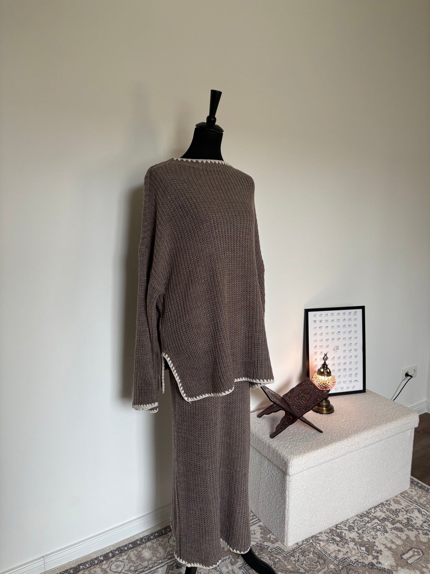 Gestrickter Zweiteiler